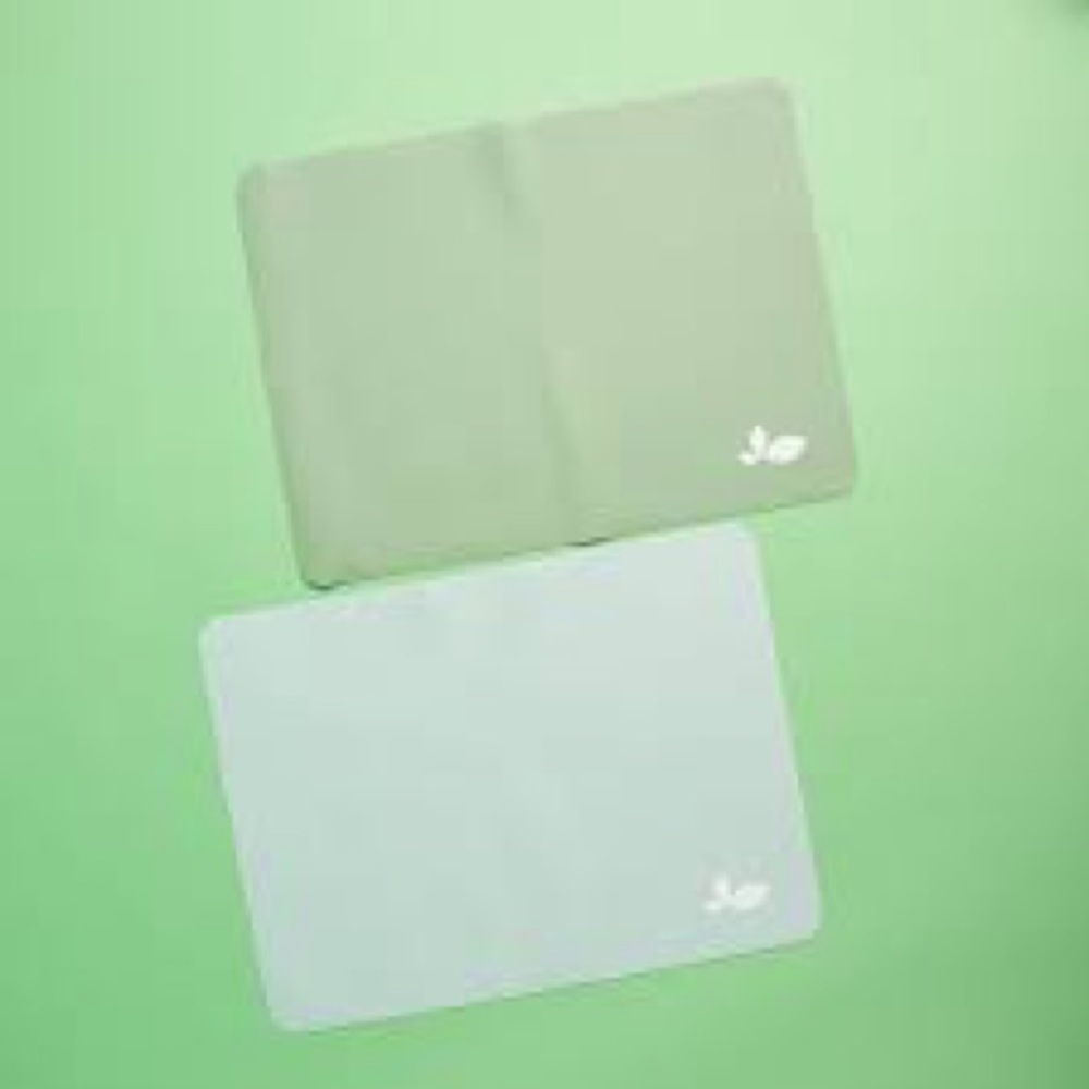 Activated ECO Reusable Silicone Baking Mats 2 Pack - Light Blue & Green